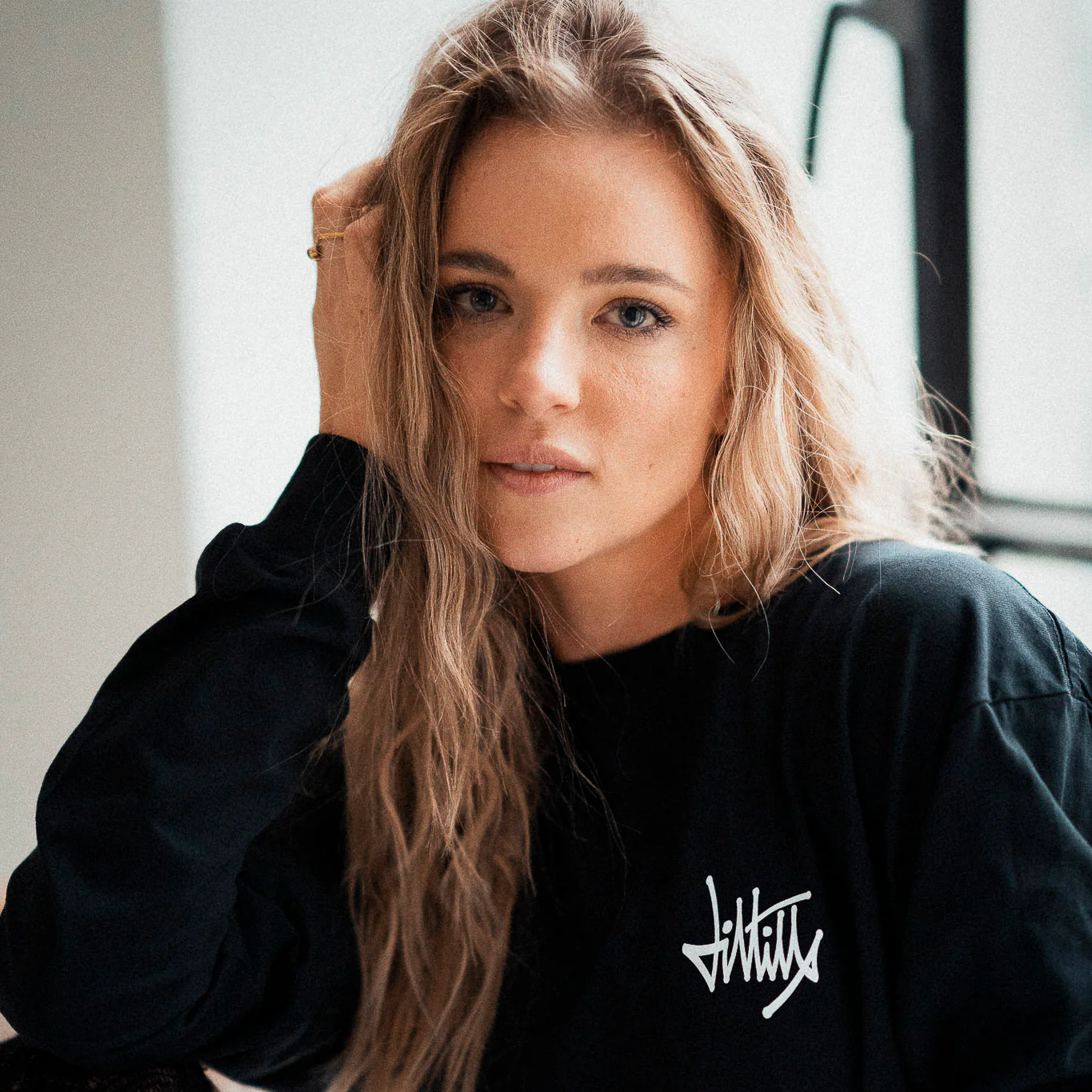 DLTLLY | LONGSLEEVE | BLACK - Image 7